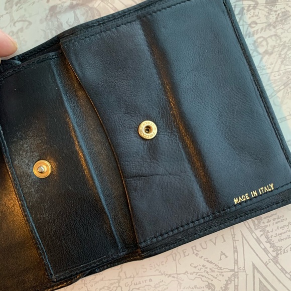 Prada classic two fold wallet - Picture 11 of 11